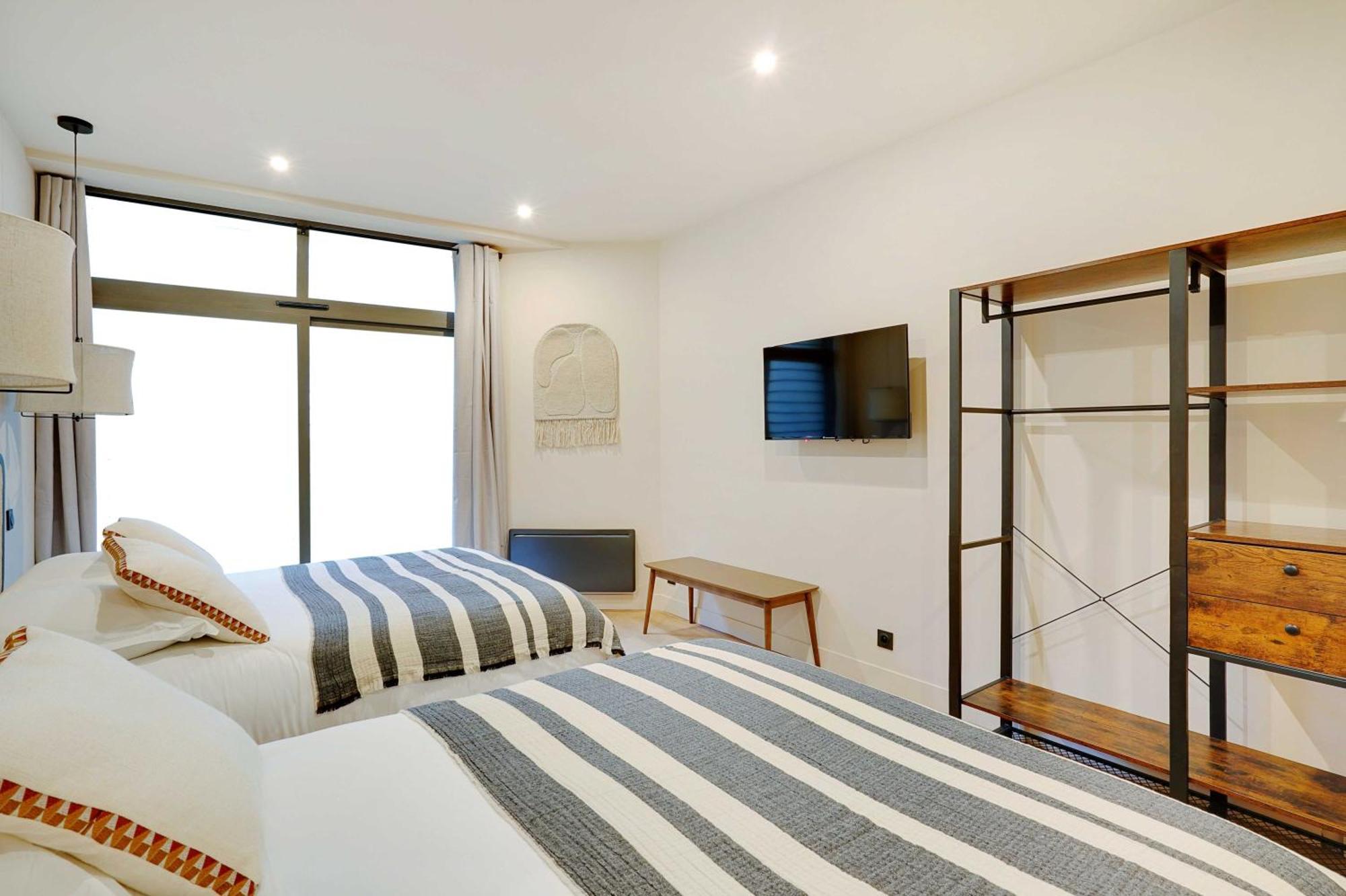 Apartment Spacious - 2br-10p - Place D'italie *